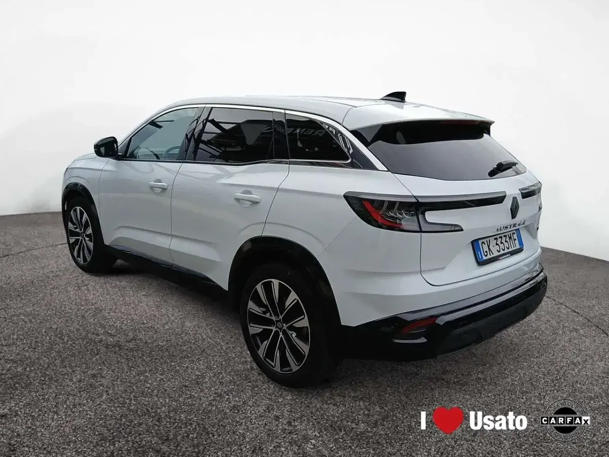 Usata Renault Austral Techno 199 CV (146 kW) 2023 Bianco SUV