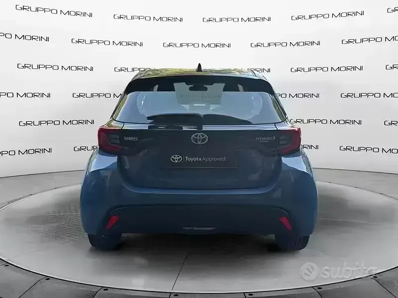 Usata Toyota Yaris Hybrid Trend 116 CV (85 kW) 2021 Other Berlina