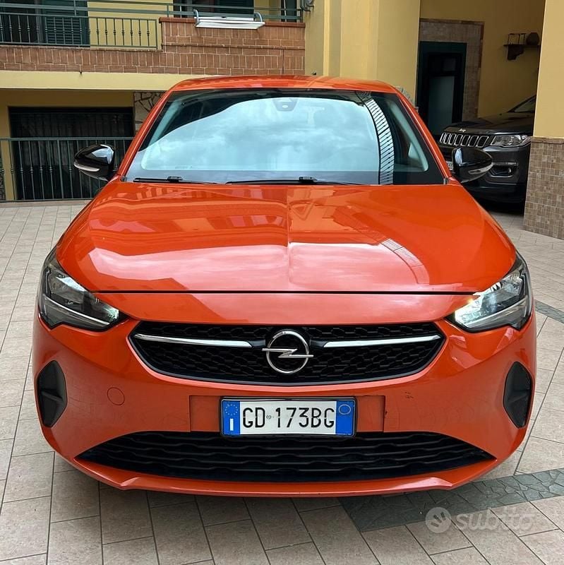 Usata Opel Corsa GS Line 101 CV (74 kW) 2020 Arancione Utilitaria