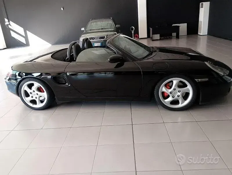 Usata Porsche Boxster 252 CV (185 kW) 2001 Nero Cabrio