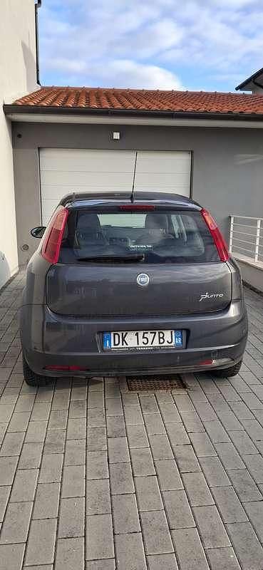 Usata Fiat Grande Punto Active 65 CV (47 kW) 2007 Utilitaria