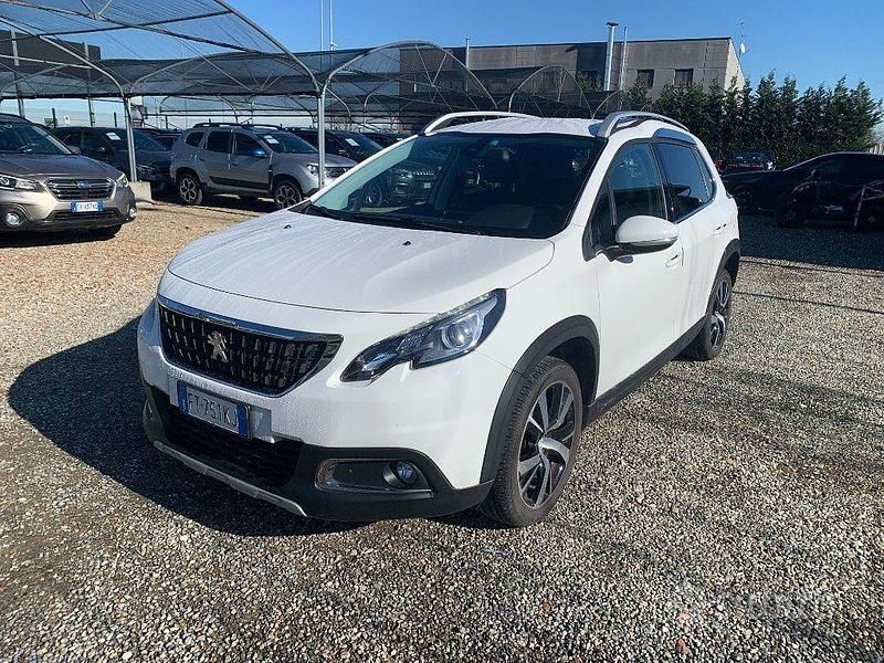 Usata Peugeot 2008 S 110 CV (80 kW) 2018 Bianco SUV