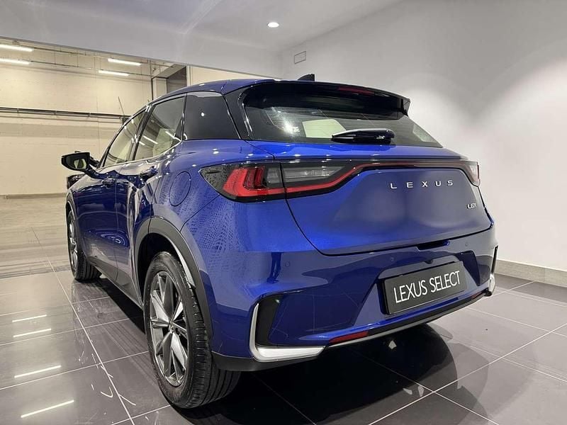 Usata Lexus LBX 91 CV (66 kW) 2024 Dark blue SUV