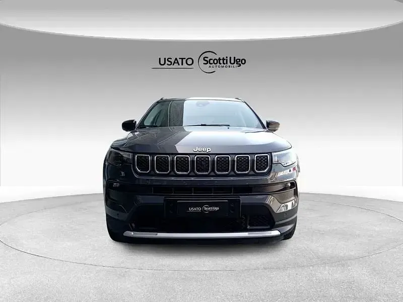 Usata Jeep Compass Limited 190 CV (139 kW) 2022 Grigio SUV