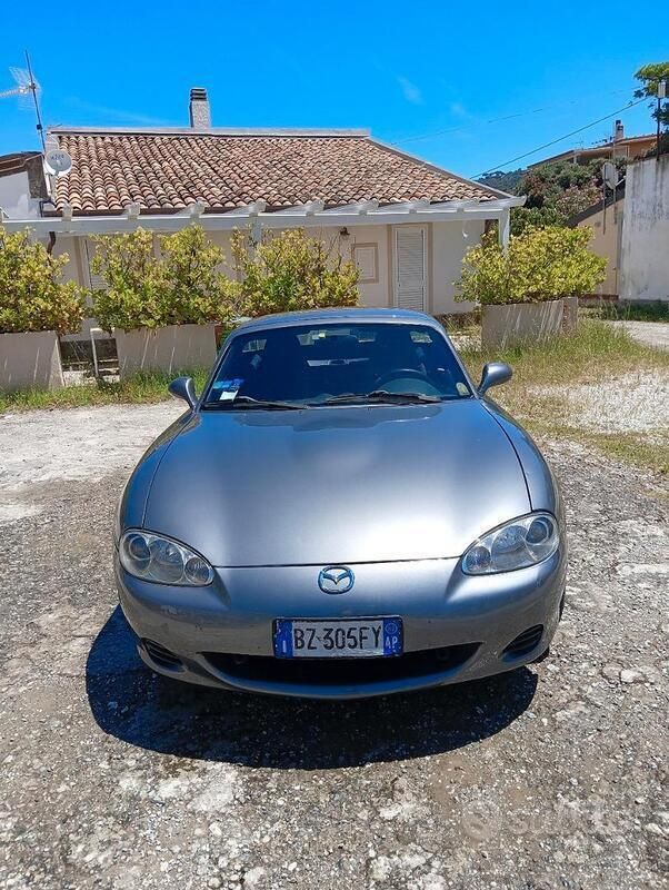 Usata Mazda MX5 2002 Grigio Cabrio
