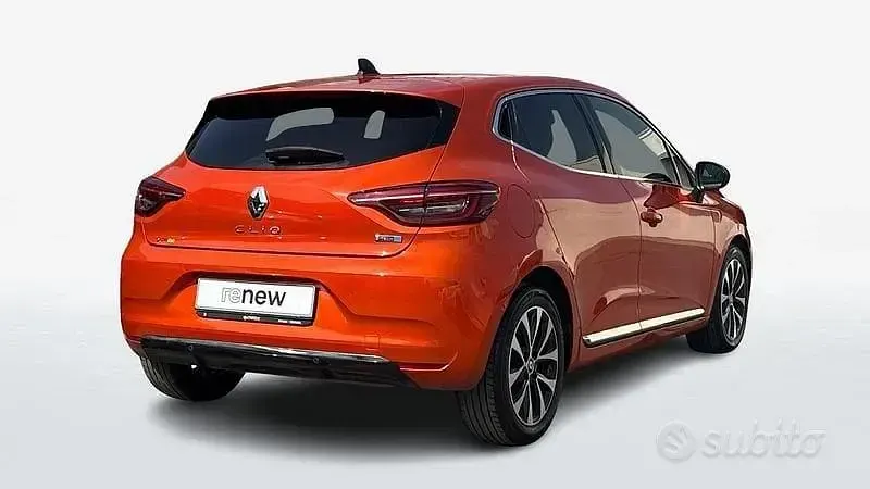 Usata Renault Clio V 91 CV (66 kW) 2022 Berlina