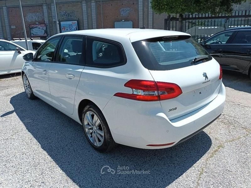Usata Peugeot 308 Business-Line 102 CV (75 kW) 2019 Bianco Station wagon