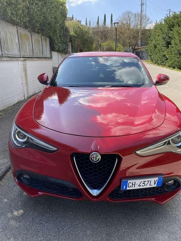 Usata Alfa Romeo Stelvio Business 190 CV (139 kW) 2022 SUV