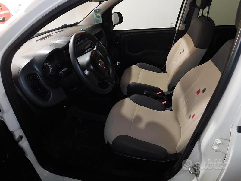 Usata Fiat Panda Lounge 85 CV (62 kW) 2018 Bianco Utilitaria