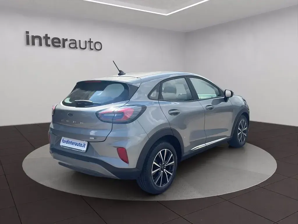 Usata Ford Puma Titanium 125 CV (91 kW) 2022 Solar silver SUV