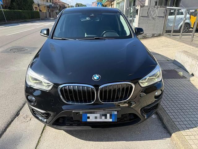 Usata BMW X1 150 CV (110 kW) 2016 Nero SUV