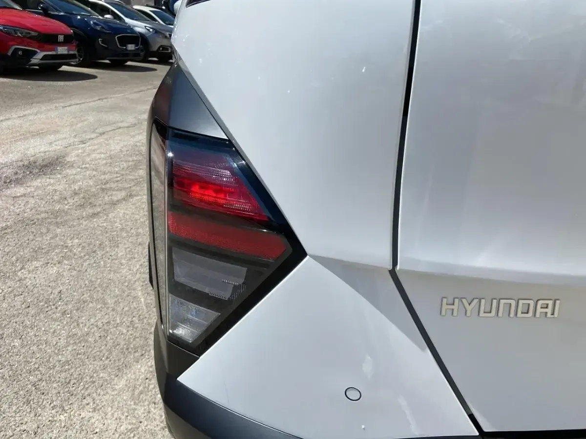 Usata Hyundai Kona 141 CV (103 kW) 2025 Bianco SUV