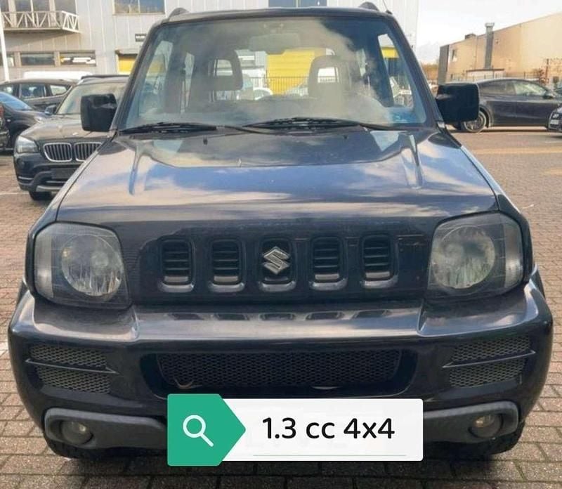 Nero Usata 2012 Suzuki Jimny SUV | 14.900 € (Molto cara) - Immagine 1/4