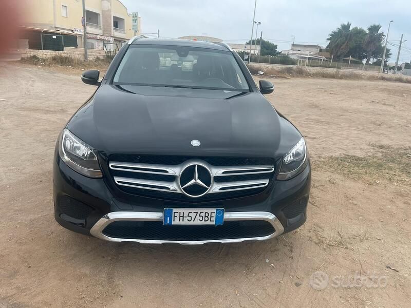 Nero Usata 2017 Mercedes 220 SUV | 15.500 € - Immagine 1/4