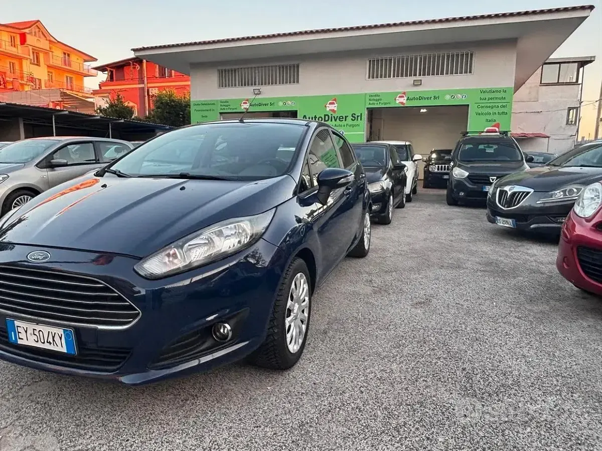 Usata Ford Fiesta Titanium 75 CV (55 kW) 2015 Other Utilitaria