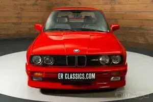 Usata BMW M3 195 CV (143 kW) 1989 Rosso Berlina