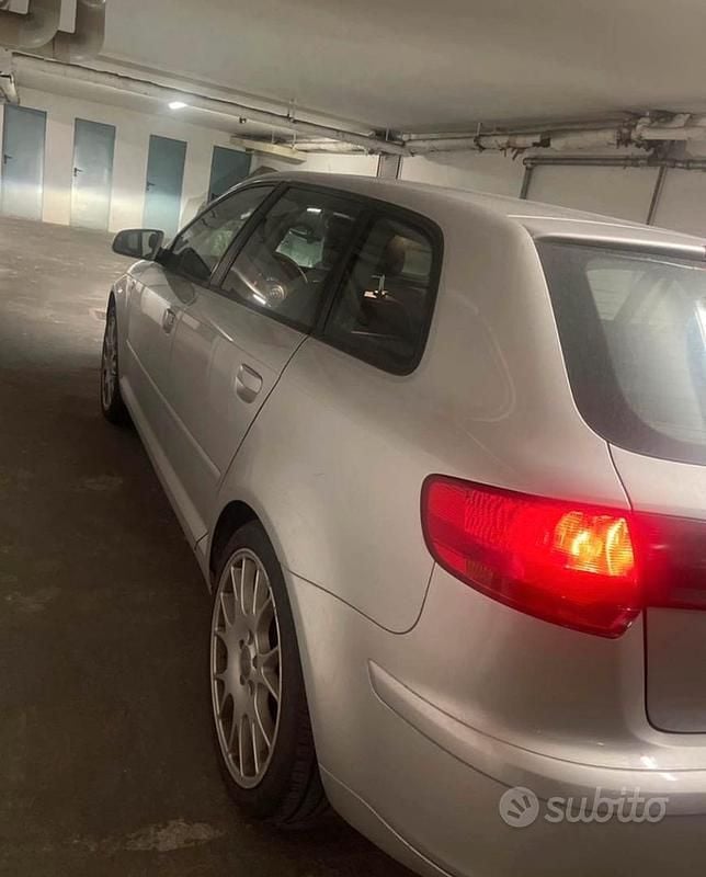 Usata Audi A3 140 CV (102 kW) 2006 Grigio Utilitaria