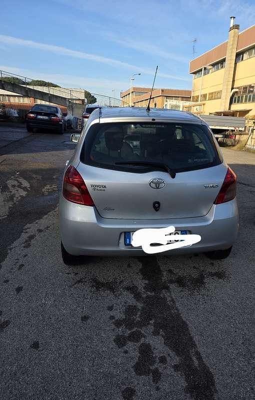Usata Toyota Yaris 69 CV (50 kW) 2008 Berlina