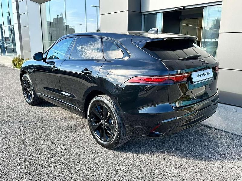 Usata Jaguar F-Pace R-Dynamic 163 CV (119 kW) 2025 Santorini black SUV