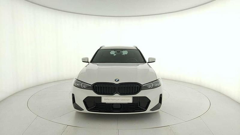 Usata BMW 320 M Sport 190 CV (139 kW) 2025 Bianco Station wagon