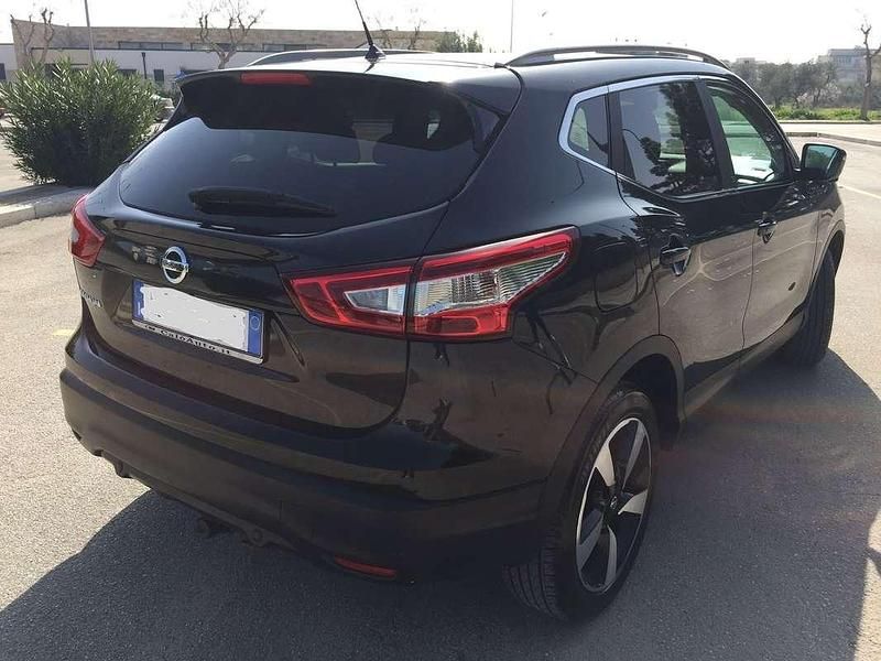 Usata Nissan Qashqai Tekna 131 CV (96 kW) 2017 SUV