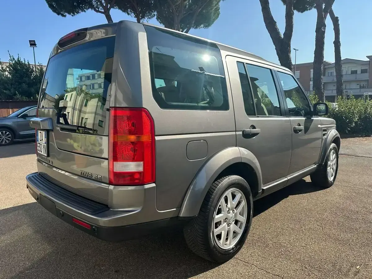 Usata Land Rover Discovery 3 SE 190 CV (139 kW) 2009 Grigio SUV