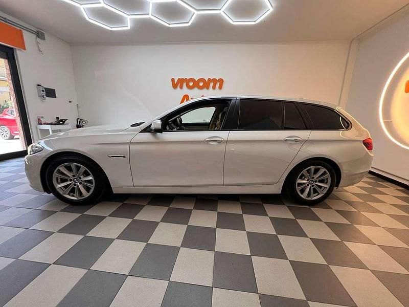 Usata BMW 520 190 CV (139 kW) 2016 Bianco Station wagon