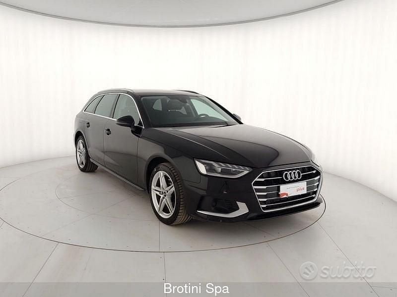 Usata Audi A4 Advanced Plus 170 CV (125 kW) 2021 Nero brillante Station wagon