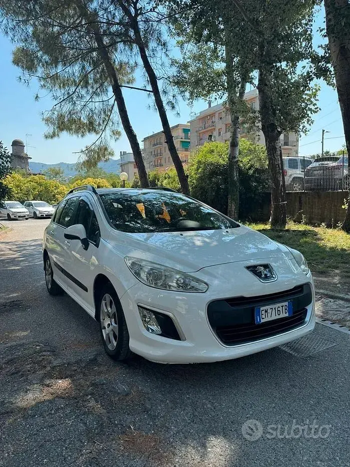 Usata Peugeot 308 Business-Line 92 CV (67 kW) 2012 Bianco Station wagon