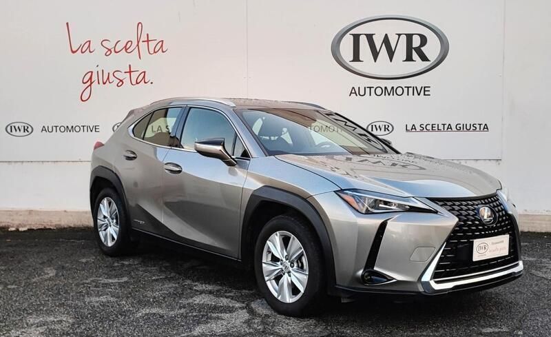 Usata Lexus UX 250h Executive Line 152 CV (111 kW) 2019 Marrone SUV