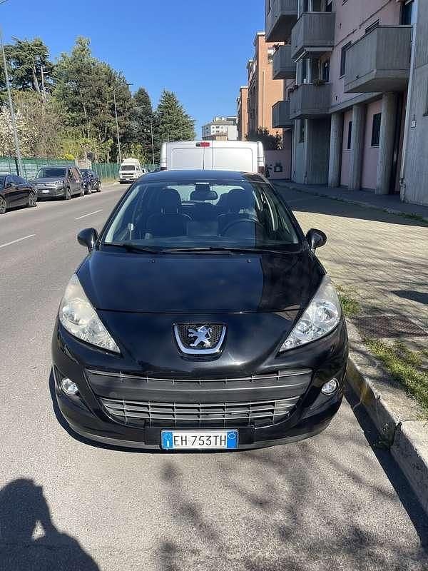 Usata Peugeot 207 Allure 95 CV (69 kW) 2011 Berlina