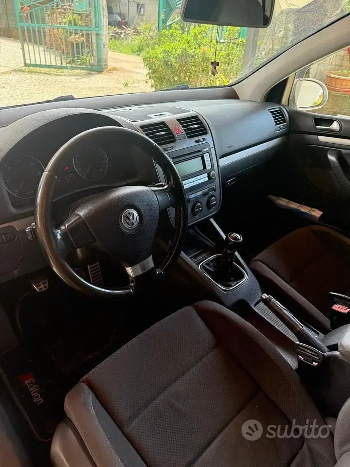 Usata VW Golf VI 105 CV (77 kW) 2008 Grigio Utilitaria