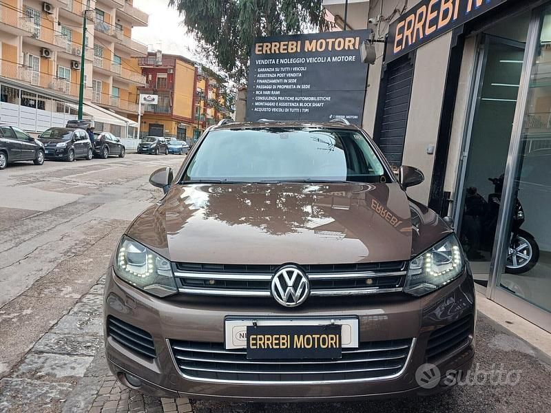 Usata VW Touareg 280 CV (205 kW) 2011 Marrone SUV