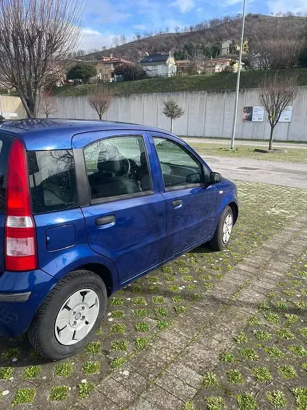 Usata Fiat Panda Active 54 CV (39 kW) 2009 Blu/azzurro Utilitaria