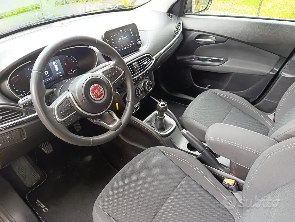 Usata Fiat Tipo 95 CV (69 kW) 2022 Grigio Station wagon