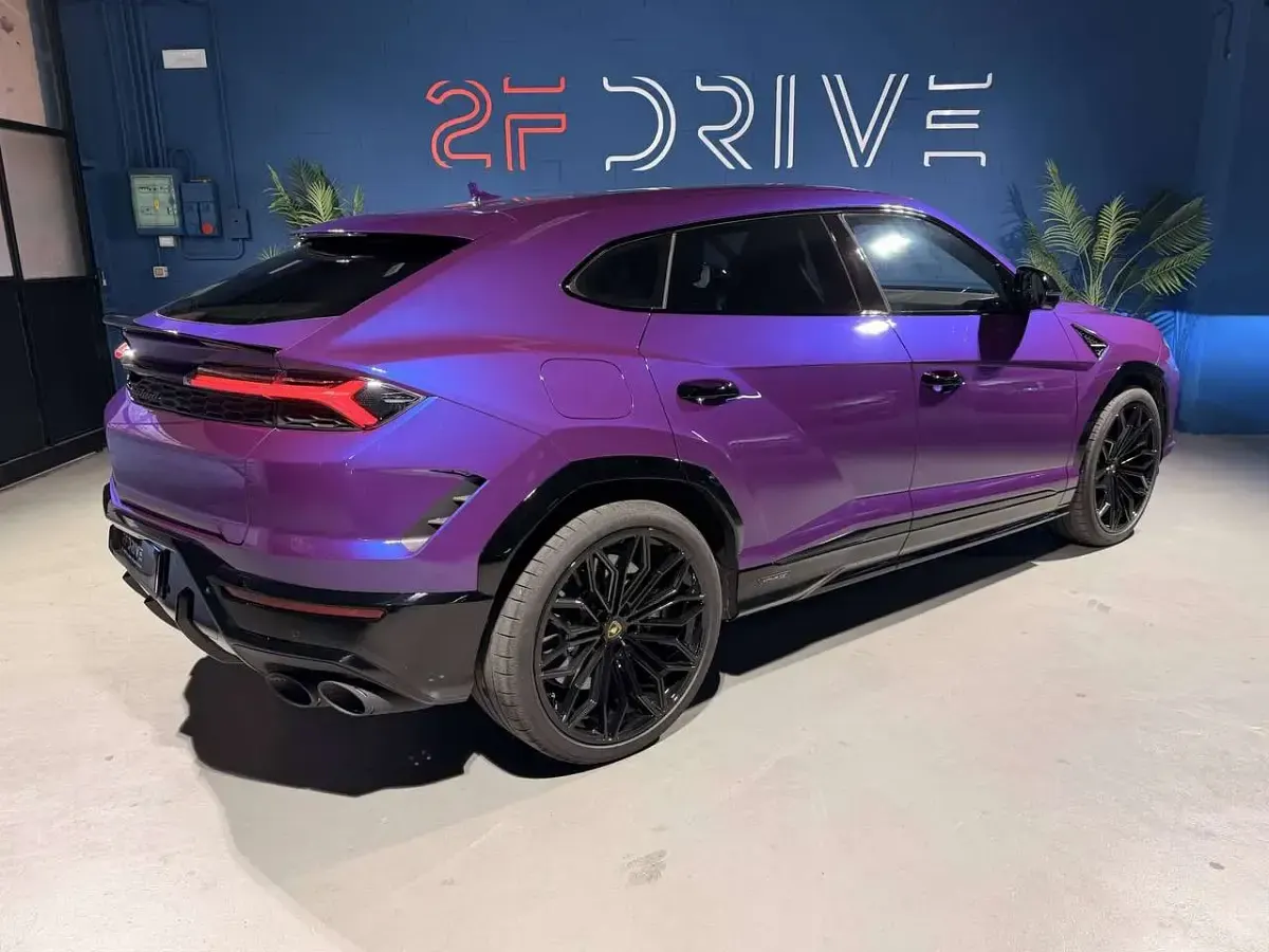 Usata Lamborghini Urus 799 CV (587 kW) 2025 Lilla SUV