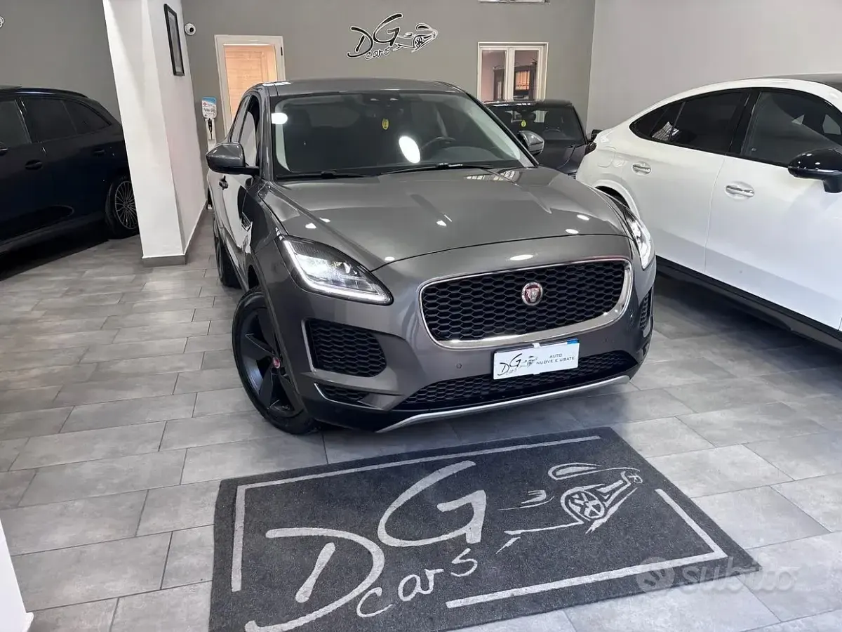 Usata Jaguar E-Pace S 150 CV (110 kW) 2020 Grigio SUV