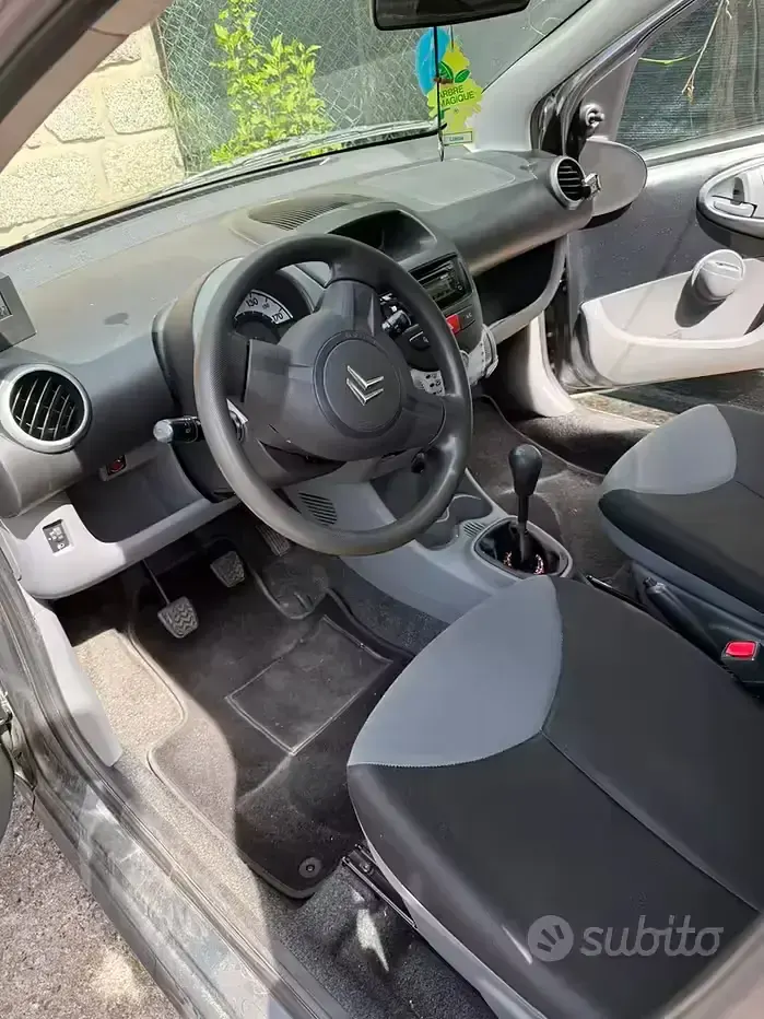 Usata Citroën C1 68 CV (50 kW) 2012 Grigio Utilitaria