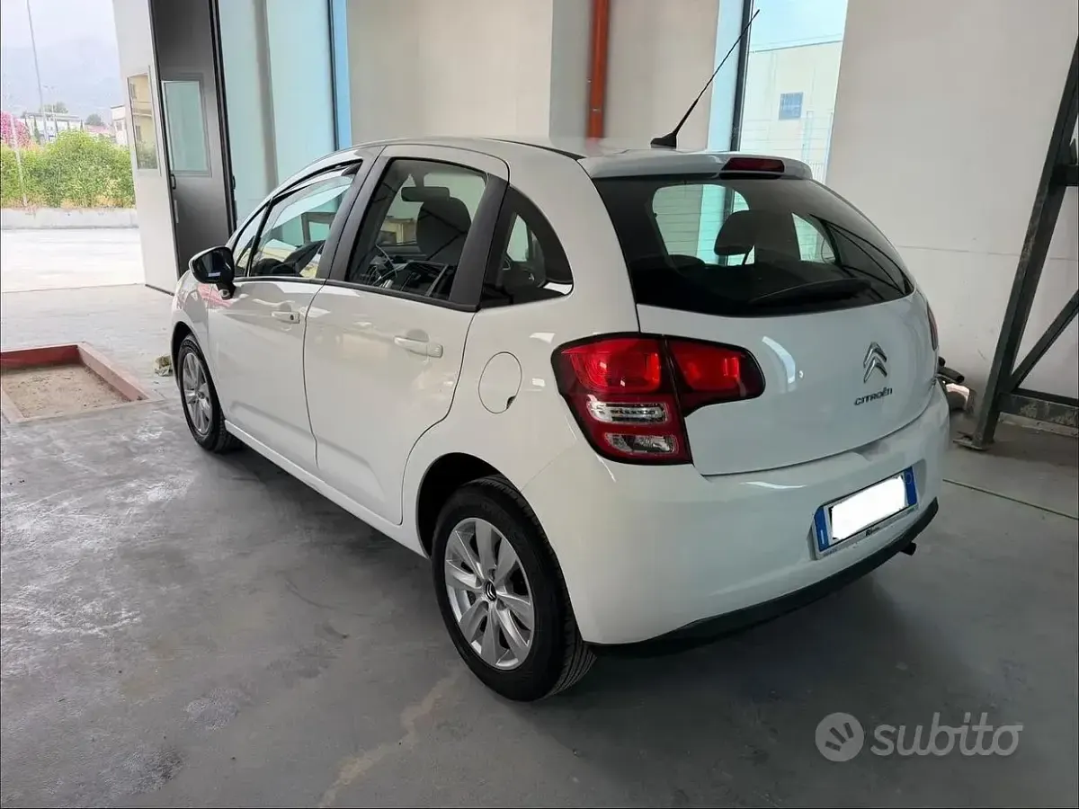 Usata Citroën C3 Exclusive 60 CV (44 kW) 2011 Bianco Berlina
