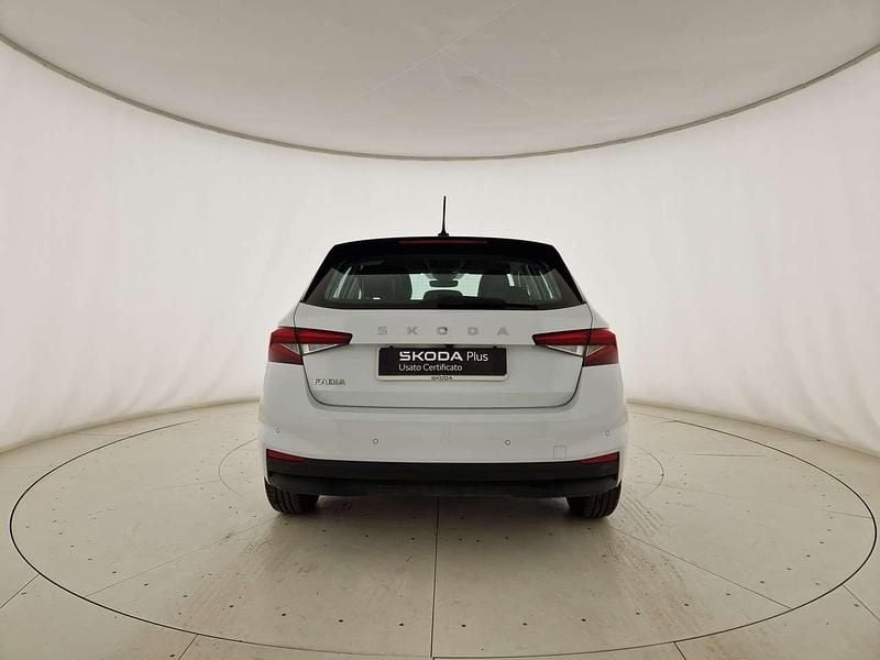 Usata Skoda Fabia 95 CV (69 kW) 2025 Bianco luna metallizzato Utilitaria