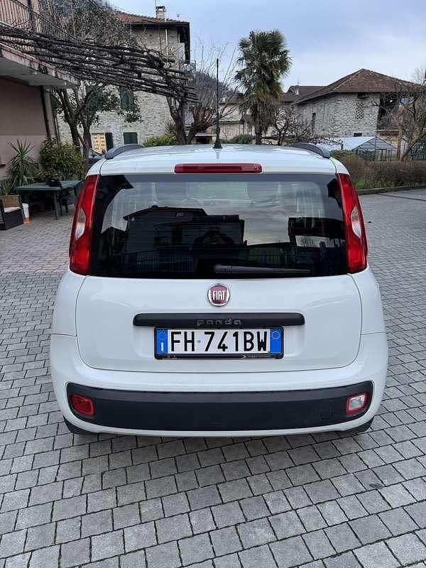 Usata Fiat Panda Easy 69 CV (50 kW) 2017 Bianco Utilitaria