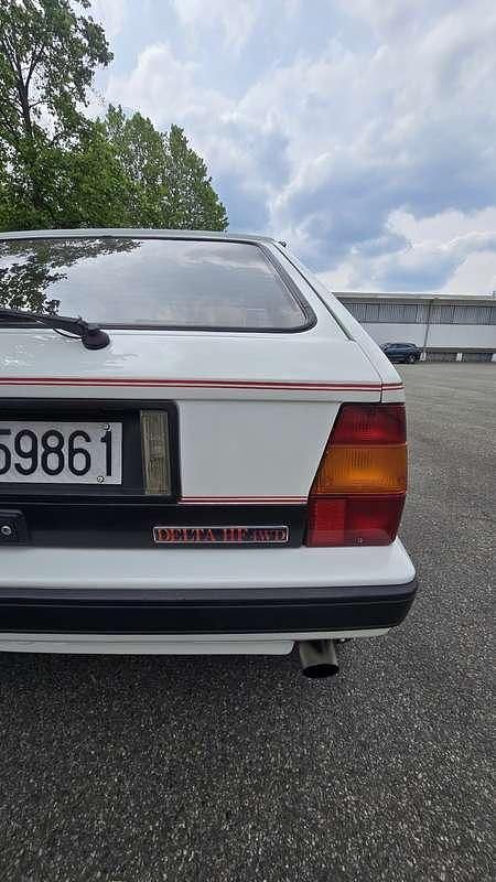 Usata Lancia Delta 166 CV (122 kW) 1987 Utilitaria