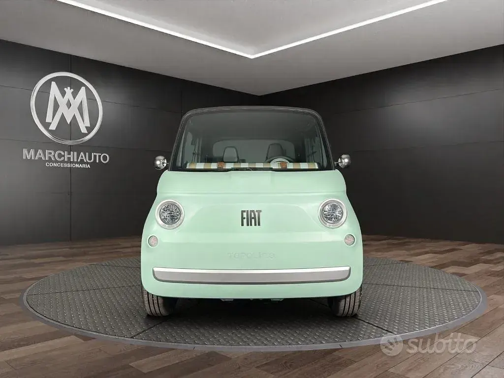 Usata Fiat Topolino 5 kW (8 CV) 2026 Verde pastello Utilitaria