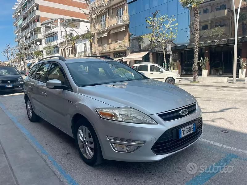 Usata Ford Mondeo 115 CV (84 kW) 2013 Grigio Station wagon