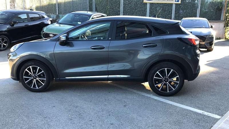 Usata Ford Puma Titanium S 125 CV (91 kW) 2022 Magnetic grey SUV