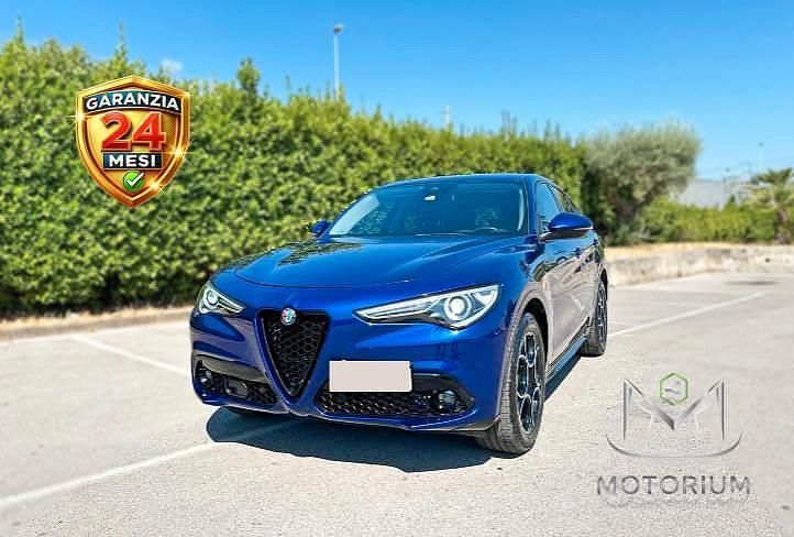 Usata Alfa Romeo Stelvio 190 CV (139 kW) 2020 Blu SUV