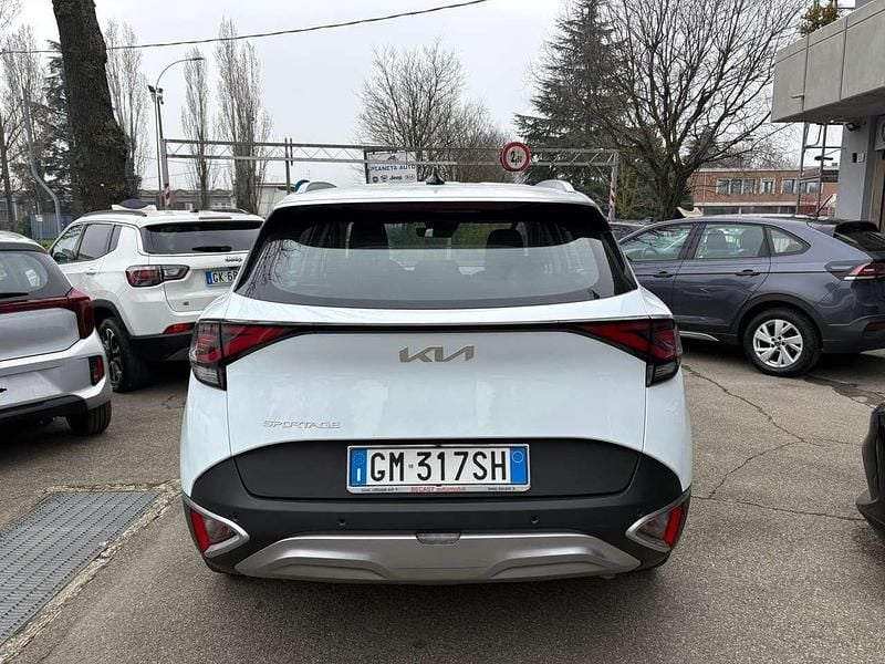 Begagnad Kia Sportage 136 HK (100 kW) 2023 Vit SUV