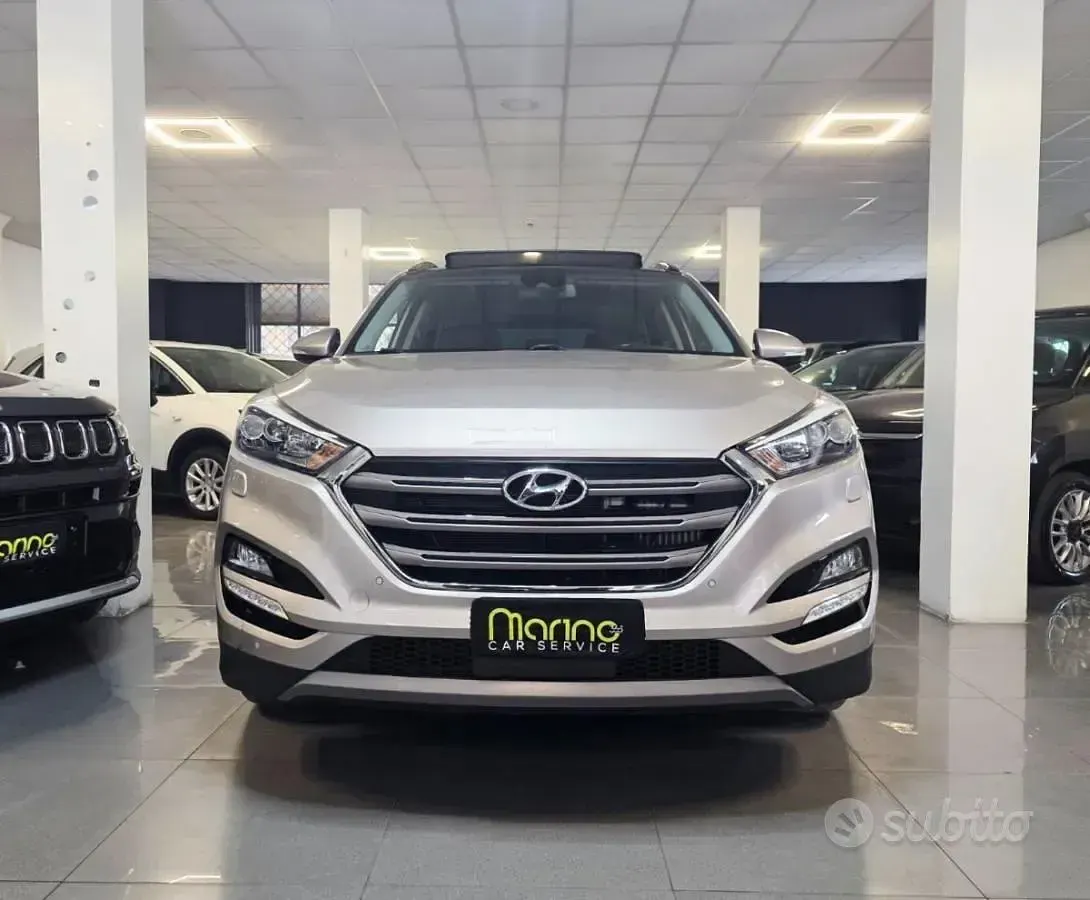 Usata Hyundai Tucson Xpossible 116 CV (85 kW) 2016 Oro SUV