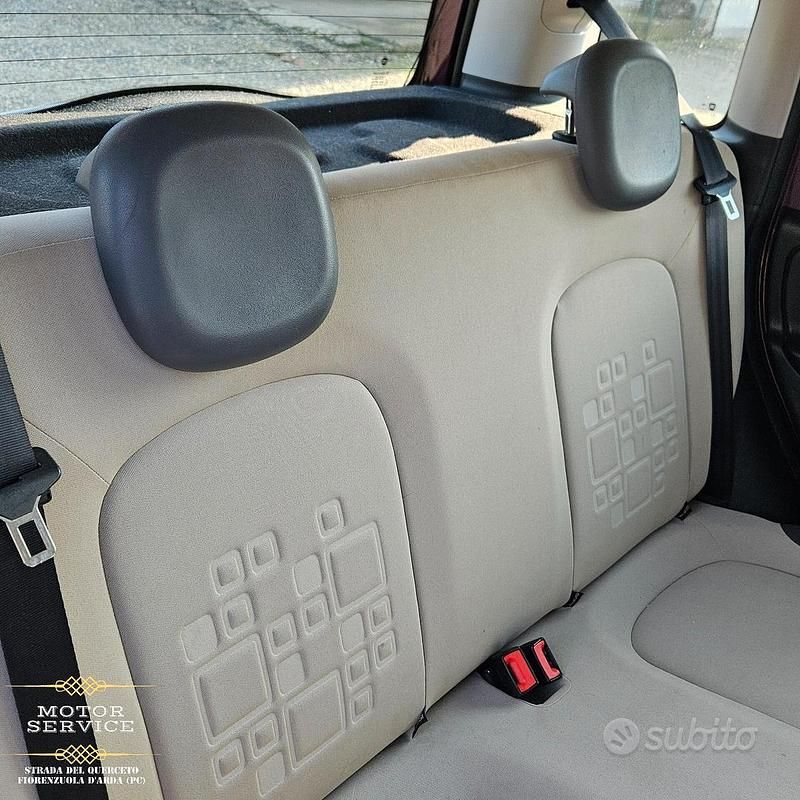 Usata Fiat Panda 69 CV (50 kW) 2014 Viola Berlina