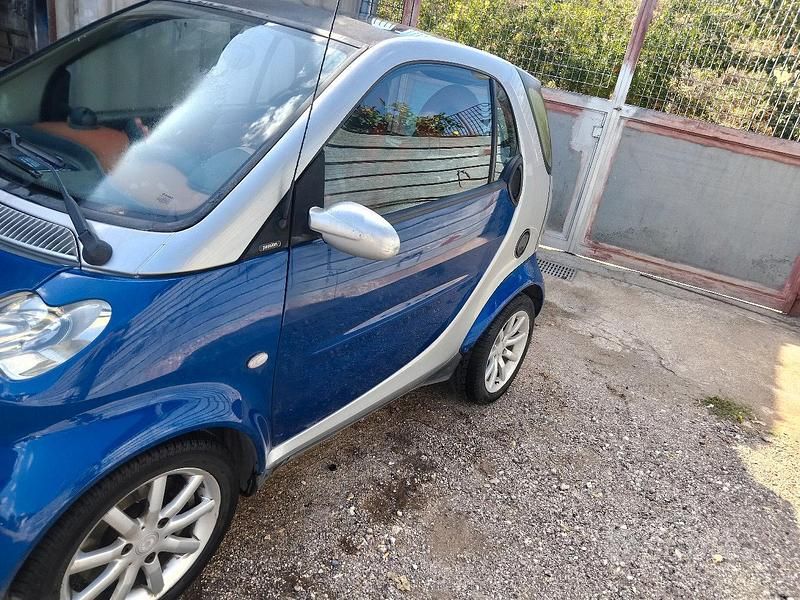 Usata Smart ForTwo Coupé 61 CV (44 kW) 2005 Berlina